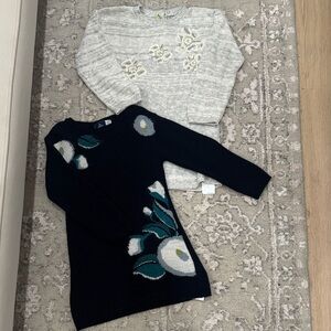 Chic navy and Gray Floral Sweater Duo